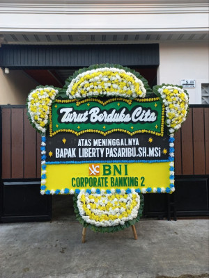 Papan Bunga Duka di Lawang Kidul