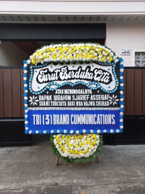 Papan Bunga Duka di Lawang Kidul